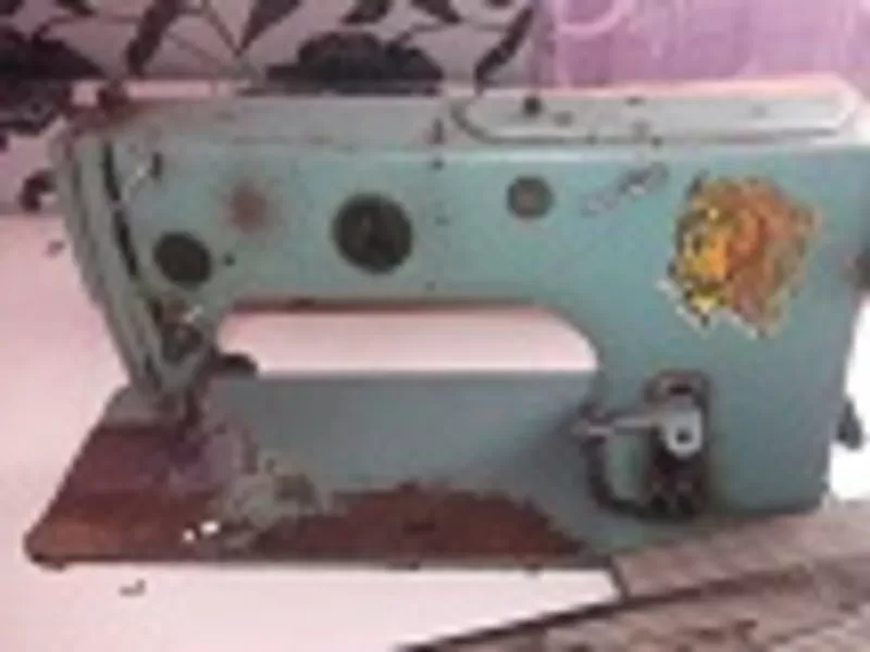 Продам Промышленную швейную машинку 1022/  цена 30000 2